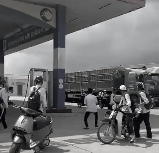 Nam sinh lớp 12 ở Thanh Hóa bị bạn cùng trường đâm tử vong