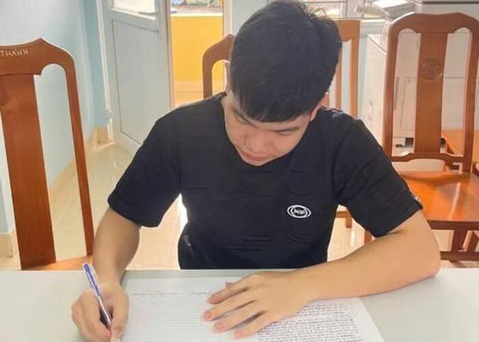 Nữ game thủ bị lừa tiền khi lên mạng nhờ ‘nâng cấp’ game liên quân mobile